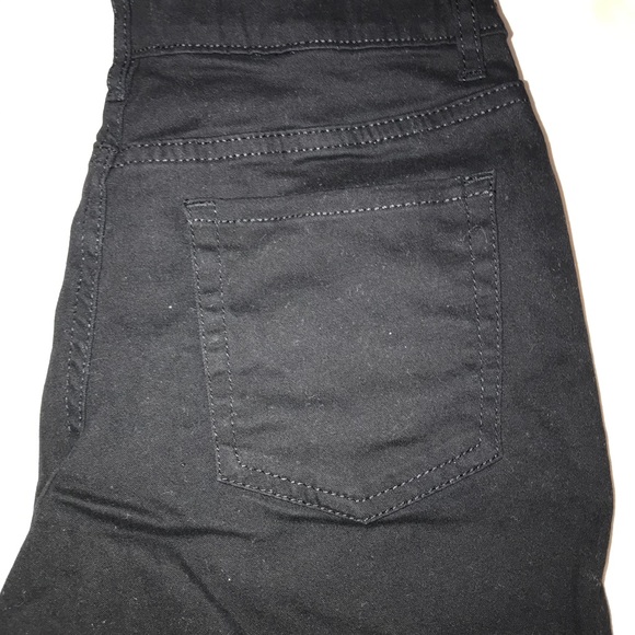 2 Children’s Place shorts, black size 10 - Picture 6 of 7